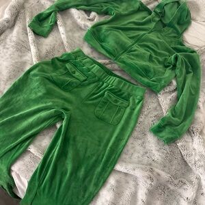 Fashion Nova Green Velour Women's Tracksuit